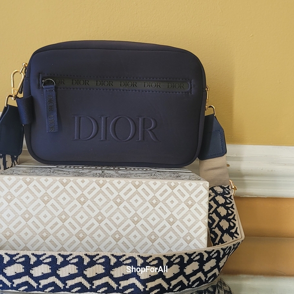 Dior Navy Blue Crossbody Bag - Picture 7 of 16